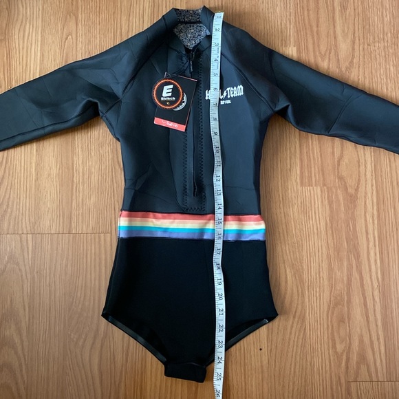 ❤️ Rip Curl Wetsuit Size 6 NWT - Picture 6 of 11